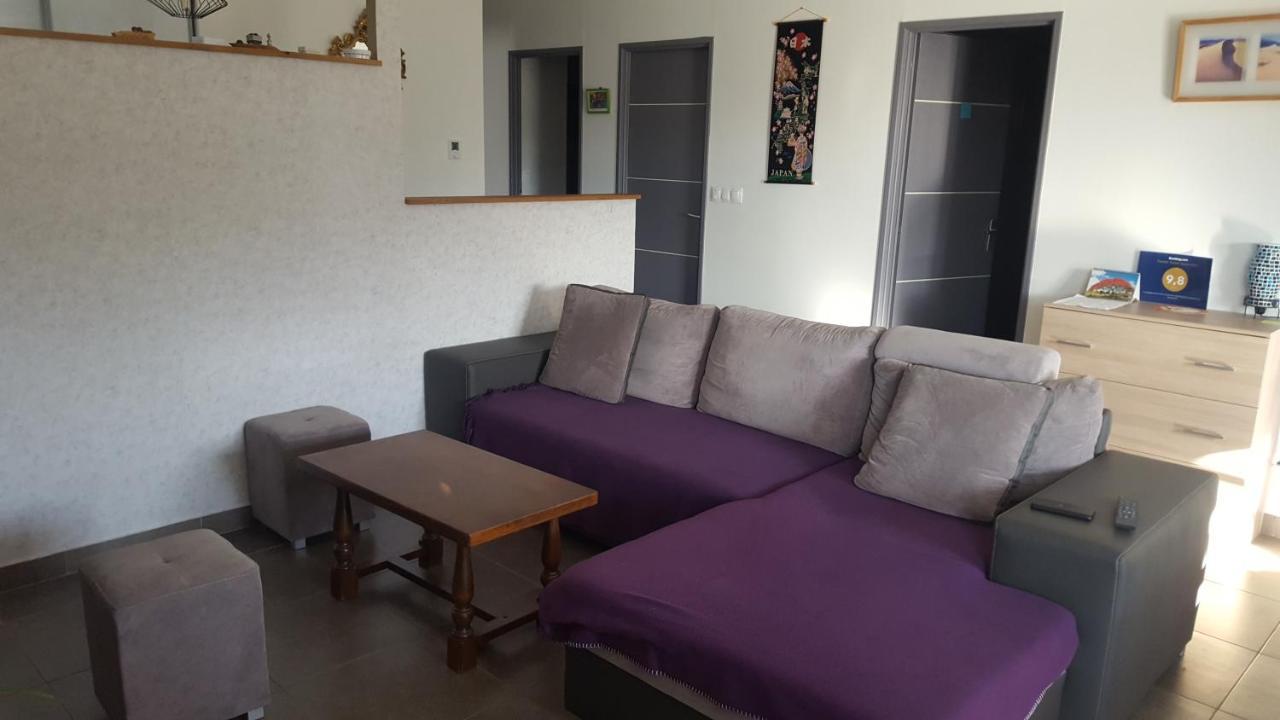 2 Vraies Chambres Privees Au Calme Dans Villa De Campagne Plain-Pied 105M2 Avec Piscine A Montfaucon Montfaucon  المظهر الخارجي الصورة