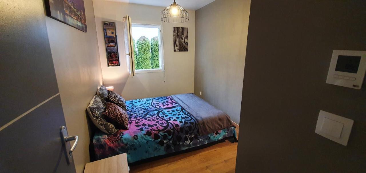 2 Vraies Chambres Privees Au Calme Dans Villa De Campagne Plain-Pied 105M2 Avec Piscine A Montfaucon Montfaucon  المظهر الخارجي الصورة