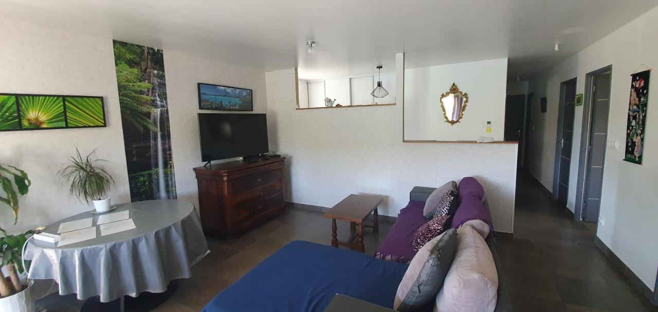 2 Vraies Chambres Privees Au Calme Dans Villa De Campagne Plain-Pied 105M2 Avec Piscine A Montfaucon Montfaucon  المظهر الخارجي الصورة